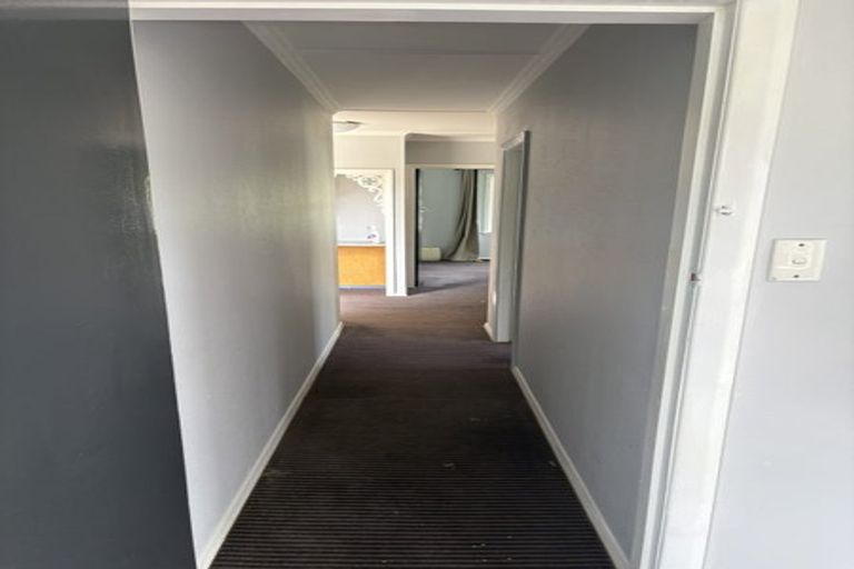 Photo of property in 100 Frederick Street, Wainuiomata, Lower Hutt, 5014