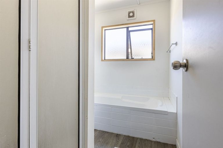 Photo of property in 2a Moray Place, Highbury, Palmerston North, 4412