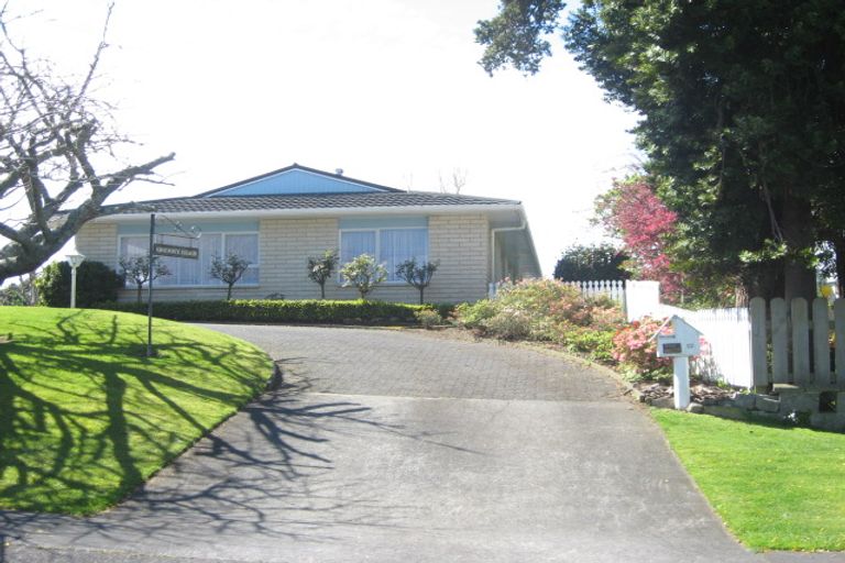 Photo of property in 12 Raniera Street, Glen Avon, New Plymouth, 4312