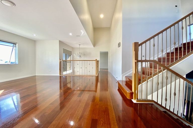 Photo of property in 54 Killarney Drive, Flat Bush, Auckland, 2019