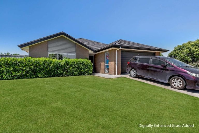 Photo of property in 15 Marvell Lane, Rolleston, 7614