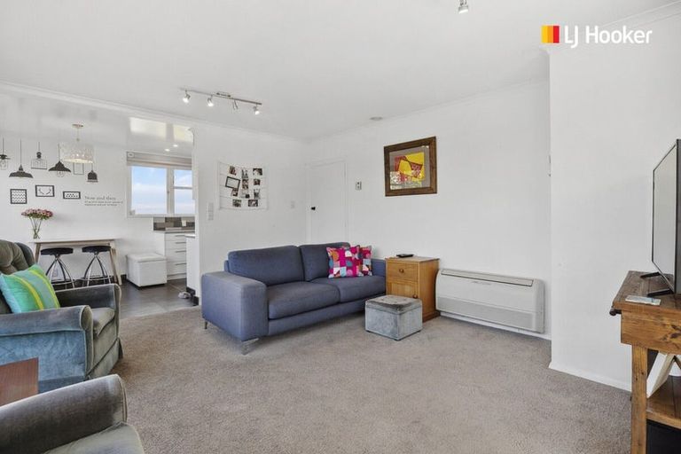 Photo of property in 4 Hanlon Street, Halfway Bush, Dunedin, 9010