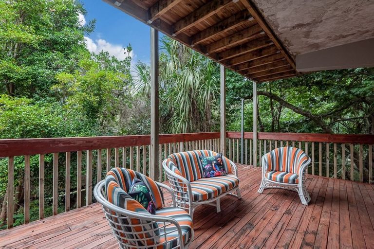 Photo of property in 1/17 Havenwood Place, Birkenhead, Auckland, 0626