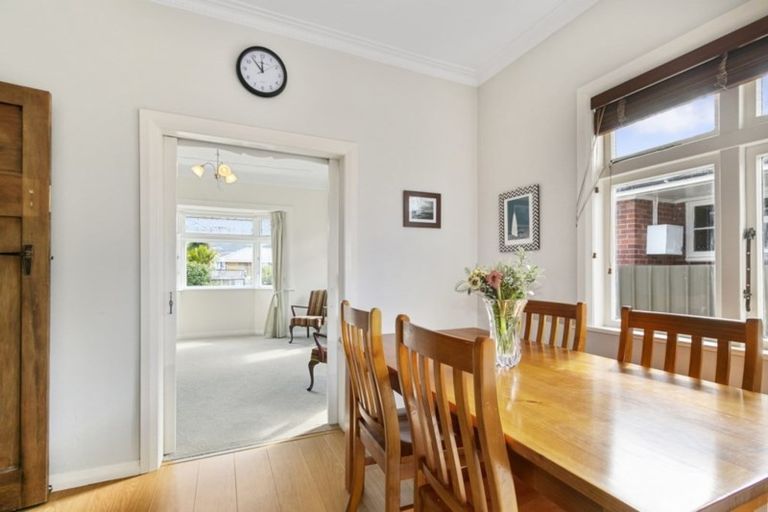 Photo of property in 142 Waiwhetu Road, Waterloo, Lower Hutt, 5011