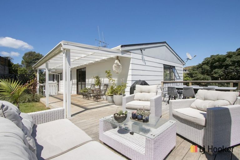 Photo of property in 8a Jenkinson Street, Waihi Beach, 3611