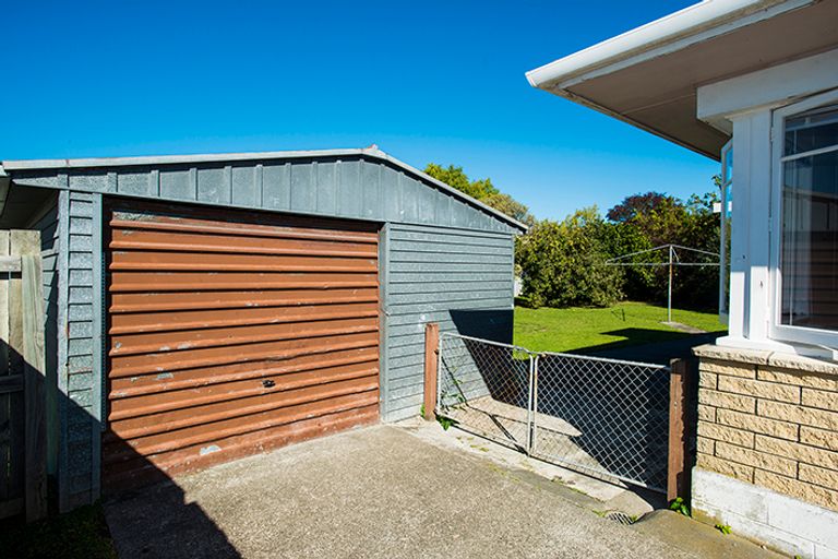 Photo of property in 9 Porter Street, Outer Kaiti, Gisborne, 4010