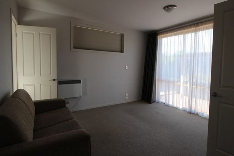 Photo of property in 16 Henderson Drive, Alexandra, 9320