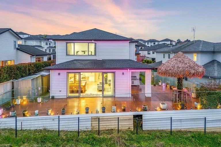 Photo of property in 108 Ormonde Drive, Silverdale, 0932