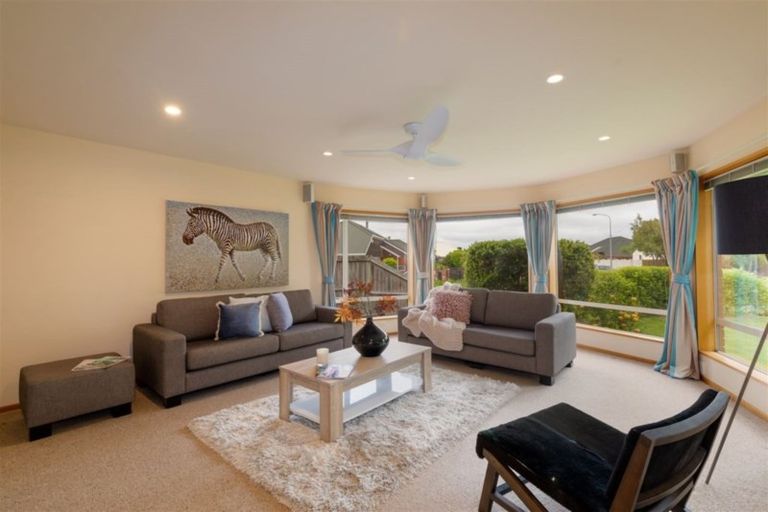 Photo of property in 28 Lochmore Street, Bishopdale, Christchurch, 8051