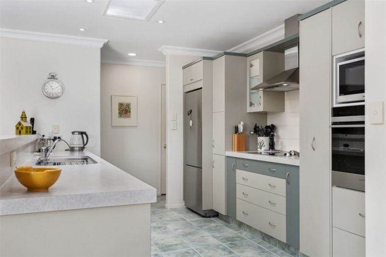 Photo of property in 67 Kahira Crescent, Papamoa Beach, Papamoa, 3118