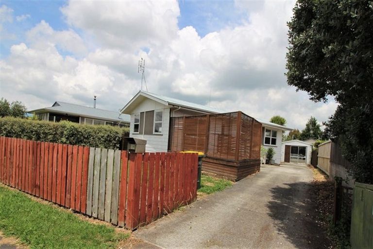 Photo of property in 17 Lilac Street, Melville, Hamilton, 3206