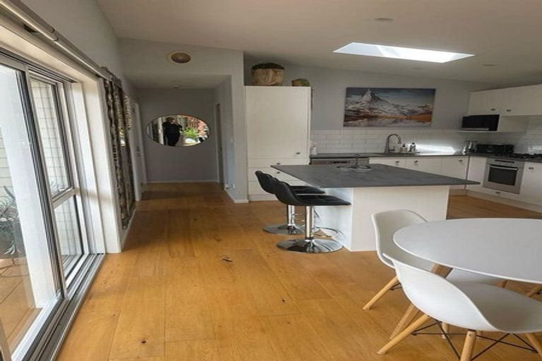 Photo of property in 951 State Highway 16, Waimauku, 0812