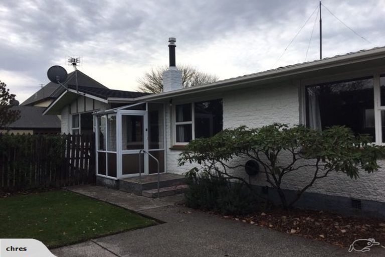 Photo of property in 2/131 Knowles Street, St Albans, Christchurch, 8052