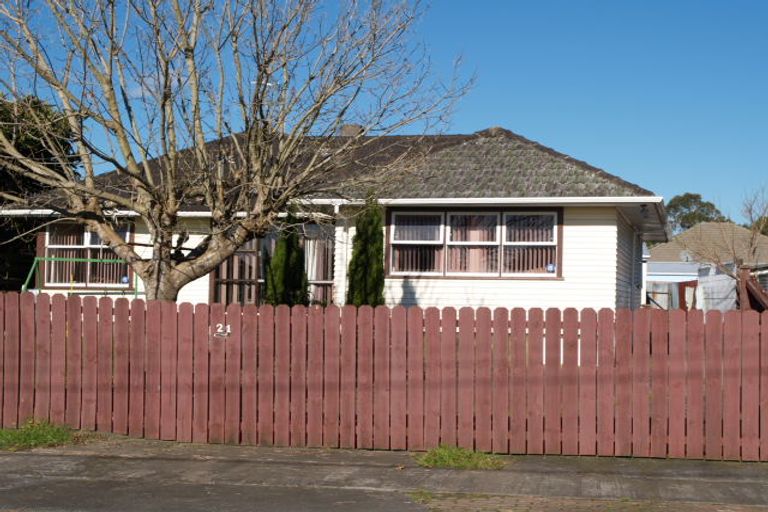 Photo of property in 21 Hokianga Street, Mangere East, Auckland, 2024