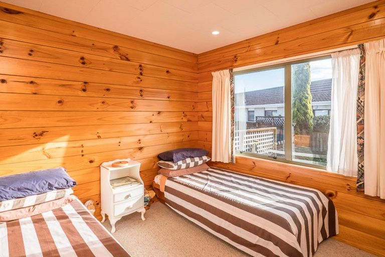 Photo of property in 37 Parata Street, Waikanae, 5036