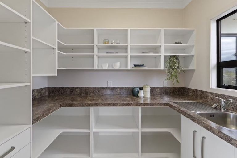 Photo of property in 13a Manchester Street, Levin, 5510