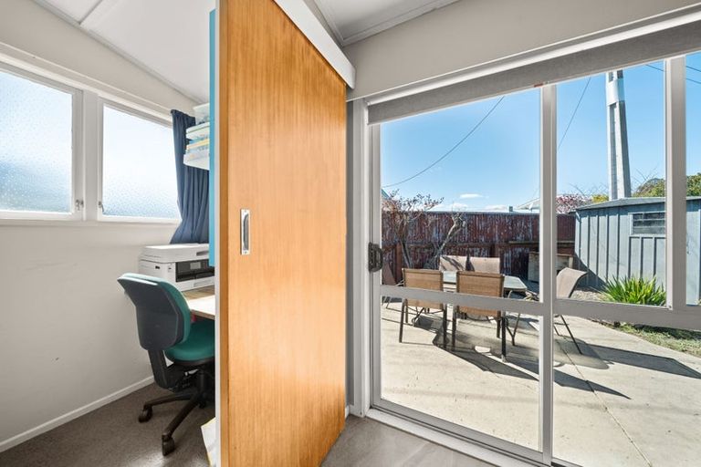 Photo of property in 24 Freyberg Street, Solway, Masterton, 5810