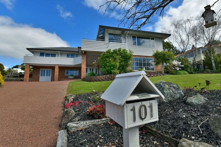 Photo of property in 101 Waldorf Crescent, Orewa, 0931