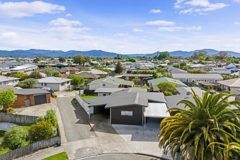 Photo of property in 8a Mary Grace Place, Blenheim, 7201