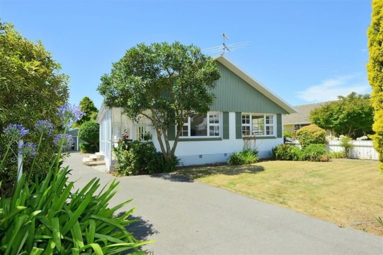 Photo of property in 40 Longmuir Street, Ilam, Christchurch, 8041