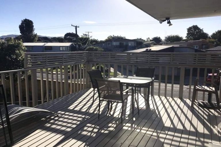 Photo of property in 100b Boucher Avenue, Te Puke, 3119