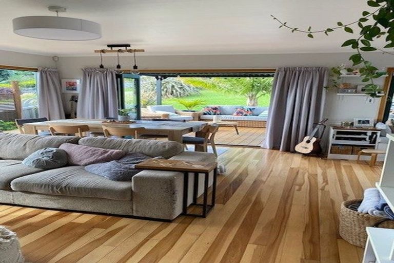 Photo of property in 3 Munro Street, Onerahi, Whangarei, 0110