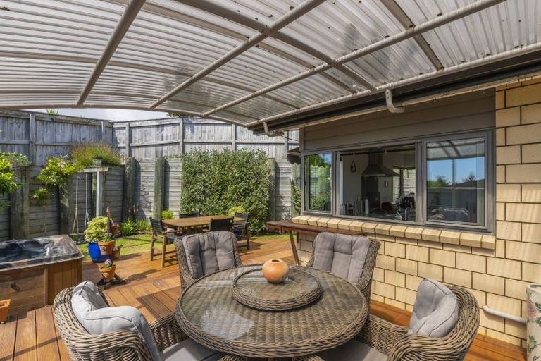 Photo of property in 3 Caterer Lane, Paraparaumu, 5032