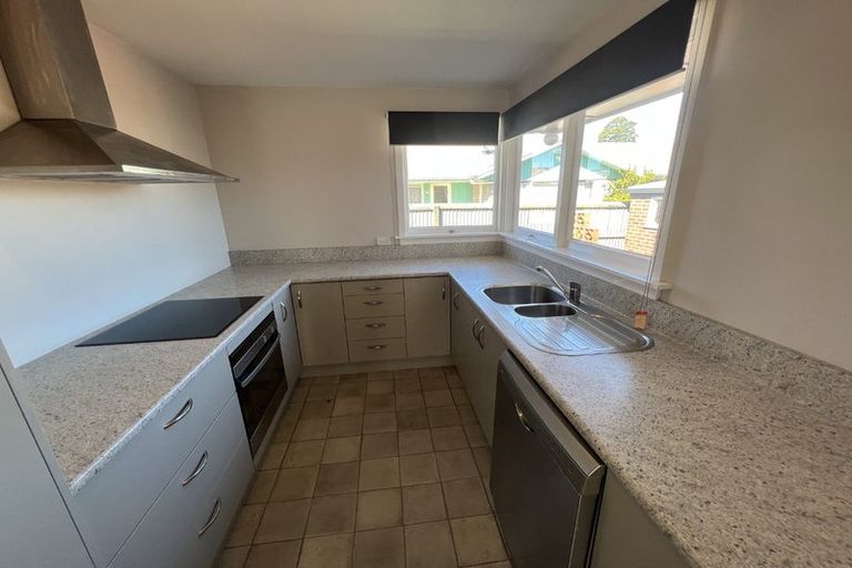 Photo of property in 18 Burnett Street, Ashburton, 7700