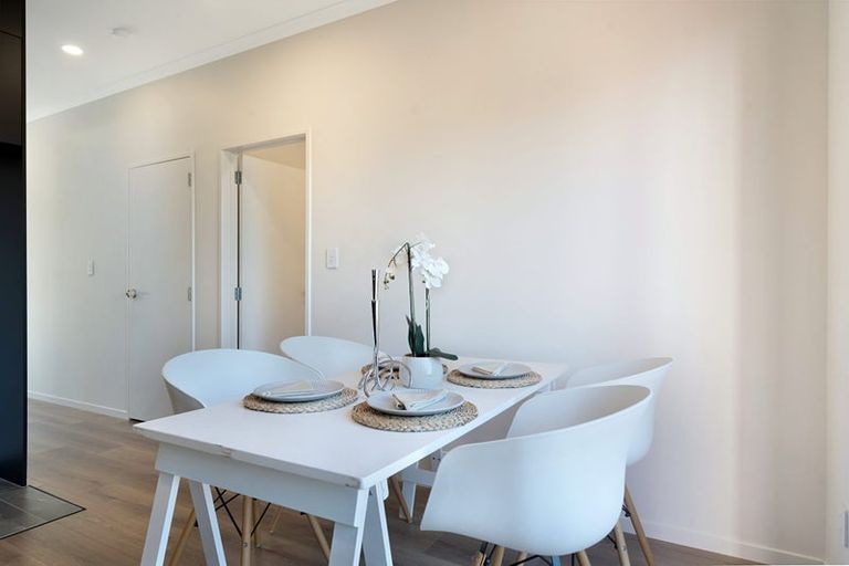 Photo of property in 22b Toru Street, Te Atatu Peninsula, Auckland, 0610