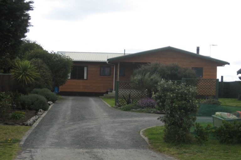 Photo of property in 9 Arataki Grove, Waitarere Beach, Levin, 5510