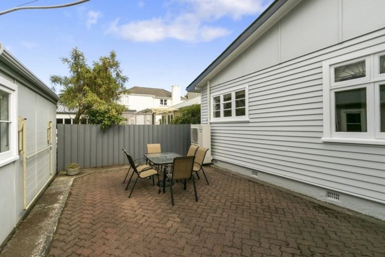 Photo of property in 142 Waiwhetu Road, Waterloo, Lower Hutt, 5011