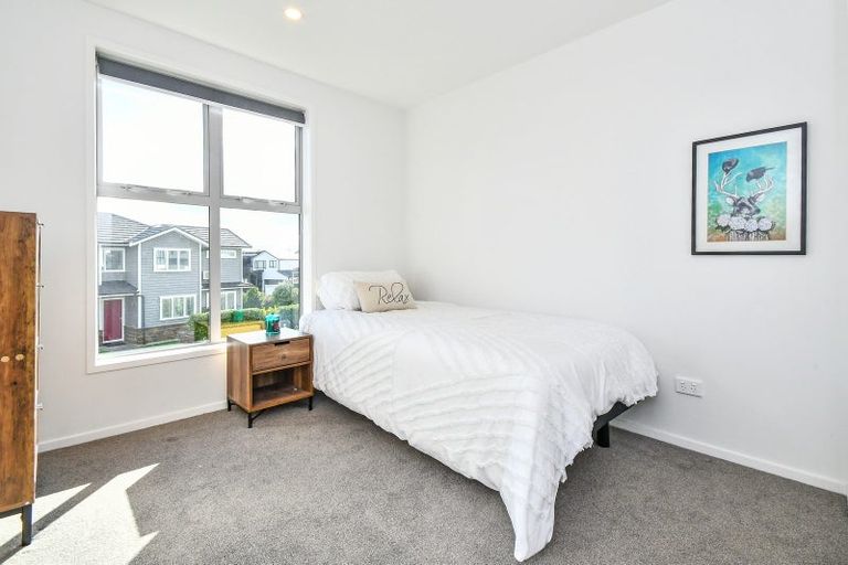 Photo of property in 16 Fort Lincoln Loop, Karaka, Papakura, 2113