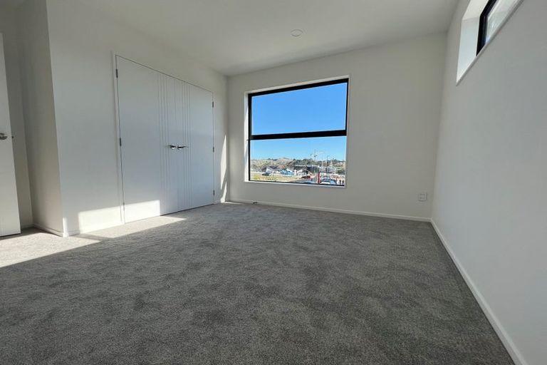 Photo of property in 5 Clara Road, Silverdale, 0932