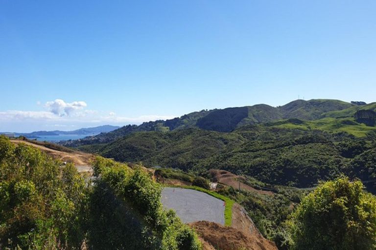 Photo of property in 13 Kaitangata Crescent, Kelson, Lower Hutt, 5010