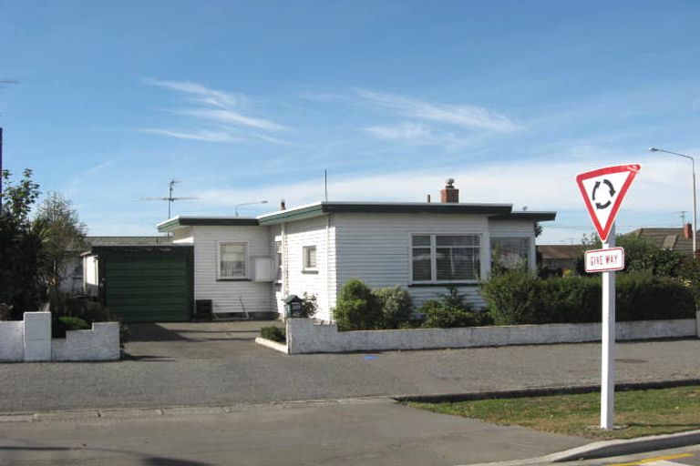 Photo of property in 229 Walnut Avenue, Ashburton, 7700