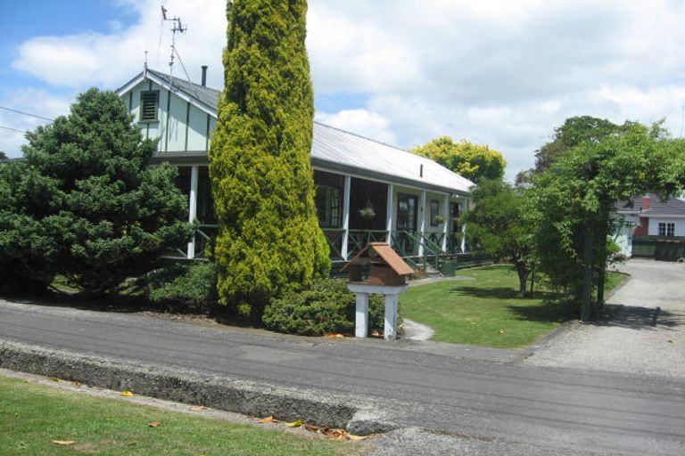 Photo of property in 42 Wakeman Street, Pahiatua, 4910