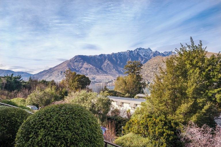 Photo of property in Goldridge Apartments, 22/43 Goldridge Way, Queenstown, 9300