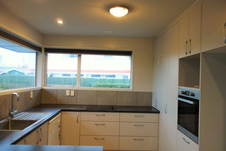 Photo of property in 24 Apollo Place, Papanui, Christchurch, 8052