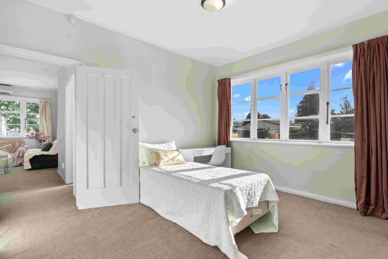 Photo of property in 120 Peverel Street, Riccarton, Christchurch, 8041