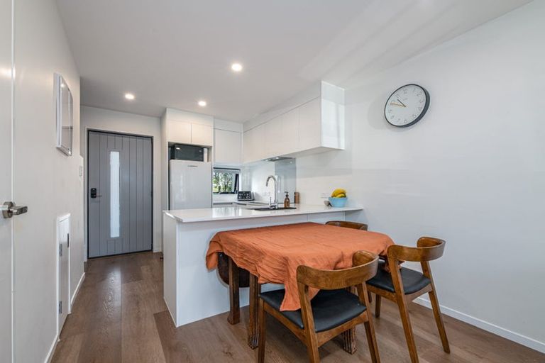 Photo of property in 4 Jabuka Street, Glen Eden, Auckland, 0602