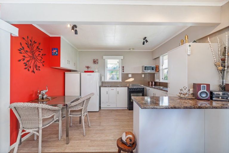 Photo of property in 2b Sarah Avenue, Whitianga, 3510