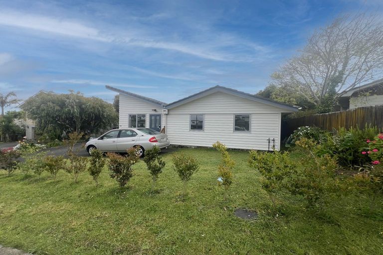 Photo of property in 60 Jandell Crescent, Bucklands Beach, Auckland, 2014