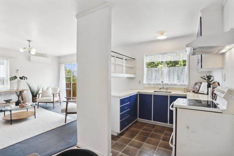 Photo of property in 1/121 Gardner Avenue, New Lynn, Auckland, 0600