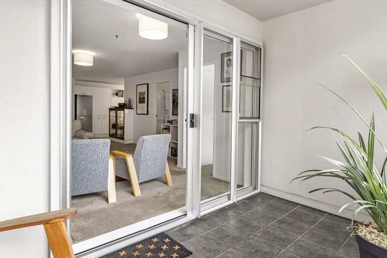 Photo of property in Elizabeth Street Chapel, 2/6 Elizabeth Street, Mount Victoria, Wellington, 6011