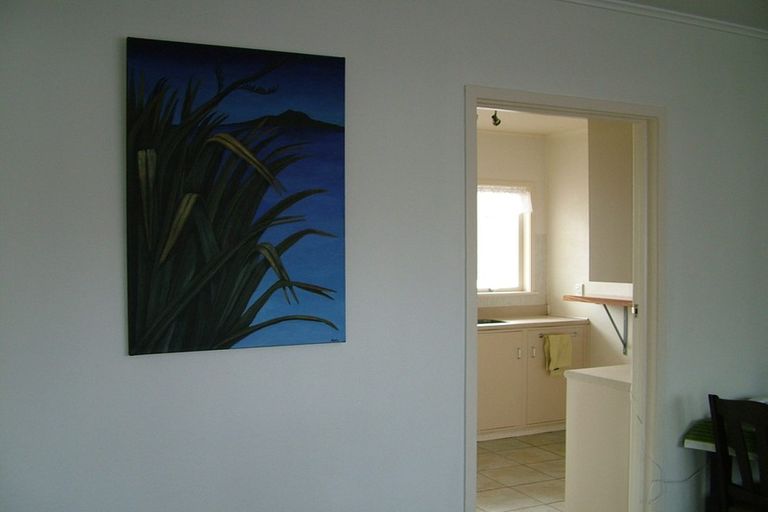 Photo of property in 3/43 Shakespeare Road, Milford, Auckland, 0620