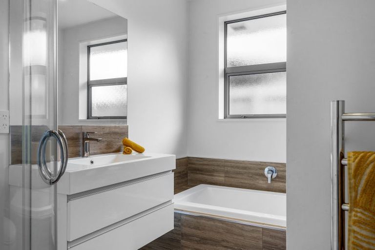 Photo of property in 12 Winterbourn Street, Kaiapoi, 7630