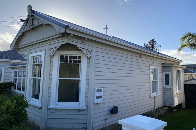 Photo of property in 29 Brentwood Avenue, Mount Eden, Auckland, 1024