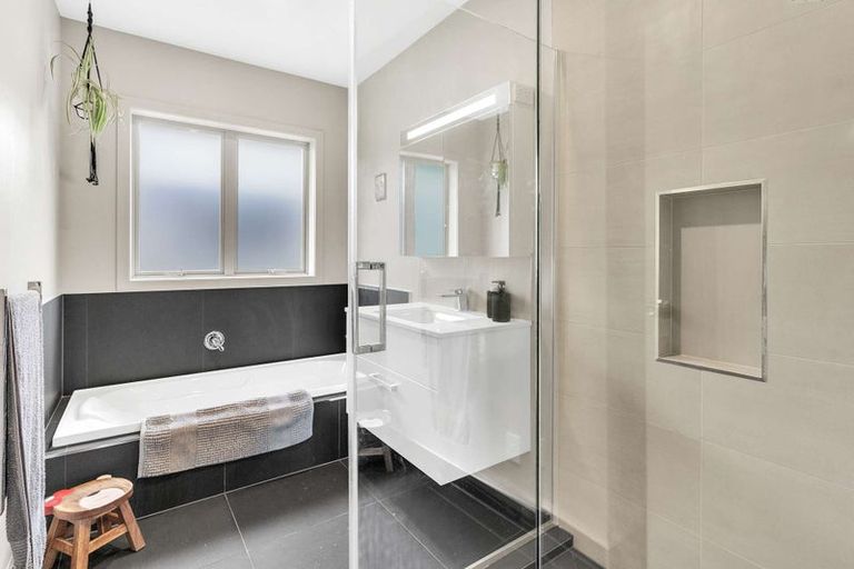 Photo of property in 4 Aka Aka Road, Puni, Pukekohe, 2678