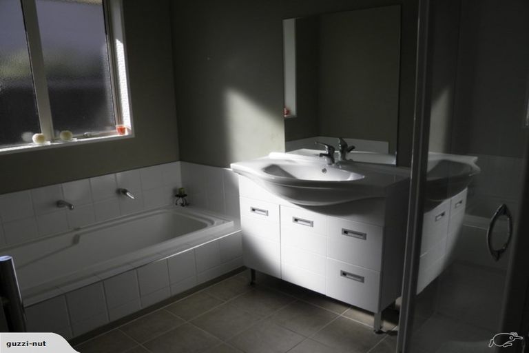 Photo of property in 10 Robinia Mews, Rangiora, 7400