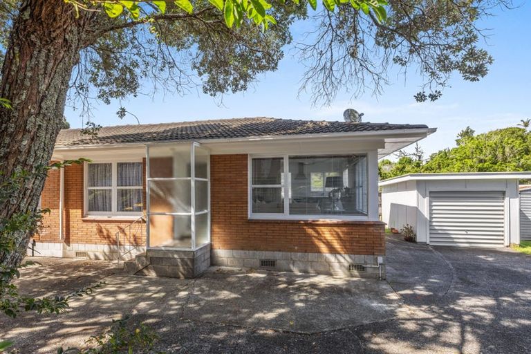 Photo of property in 4/760 Beach Road, Browns Bay, Auckland, 0630